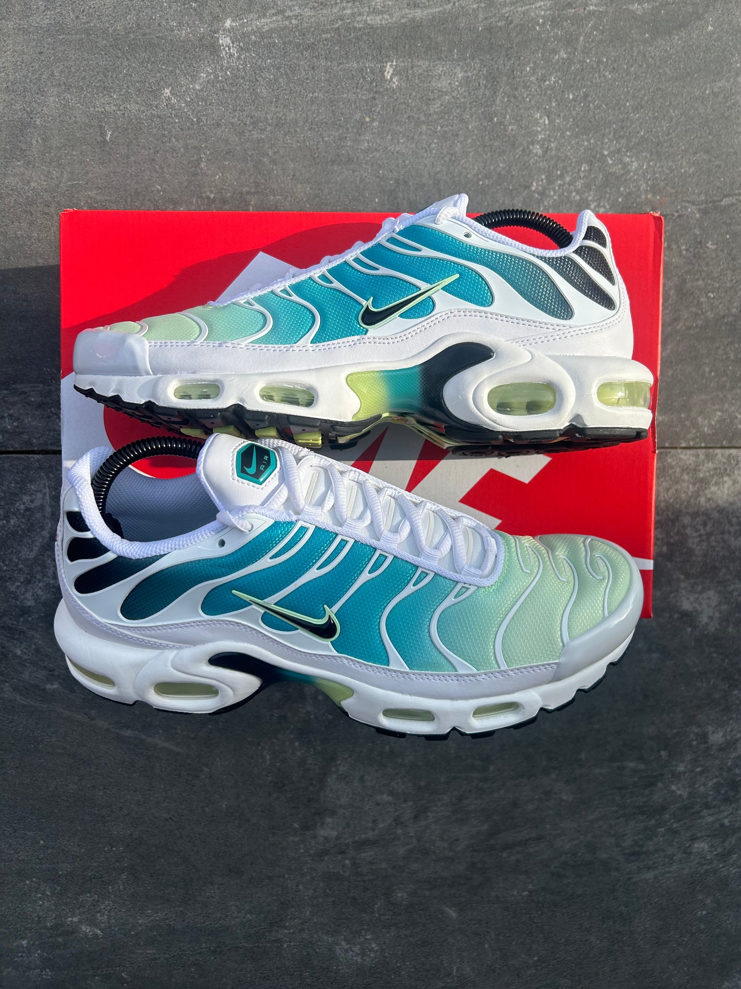 Nike Air Max TN Barely Volt