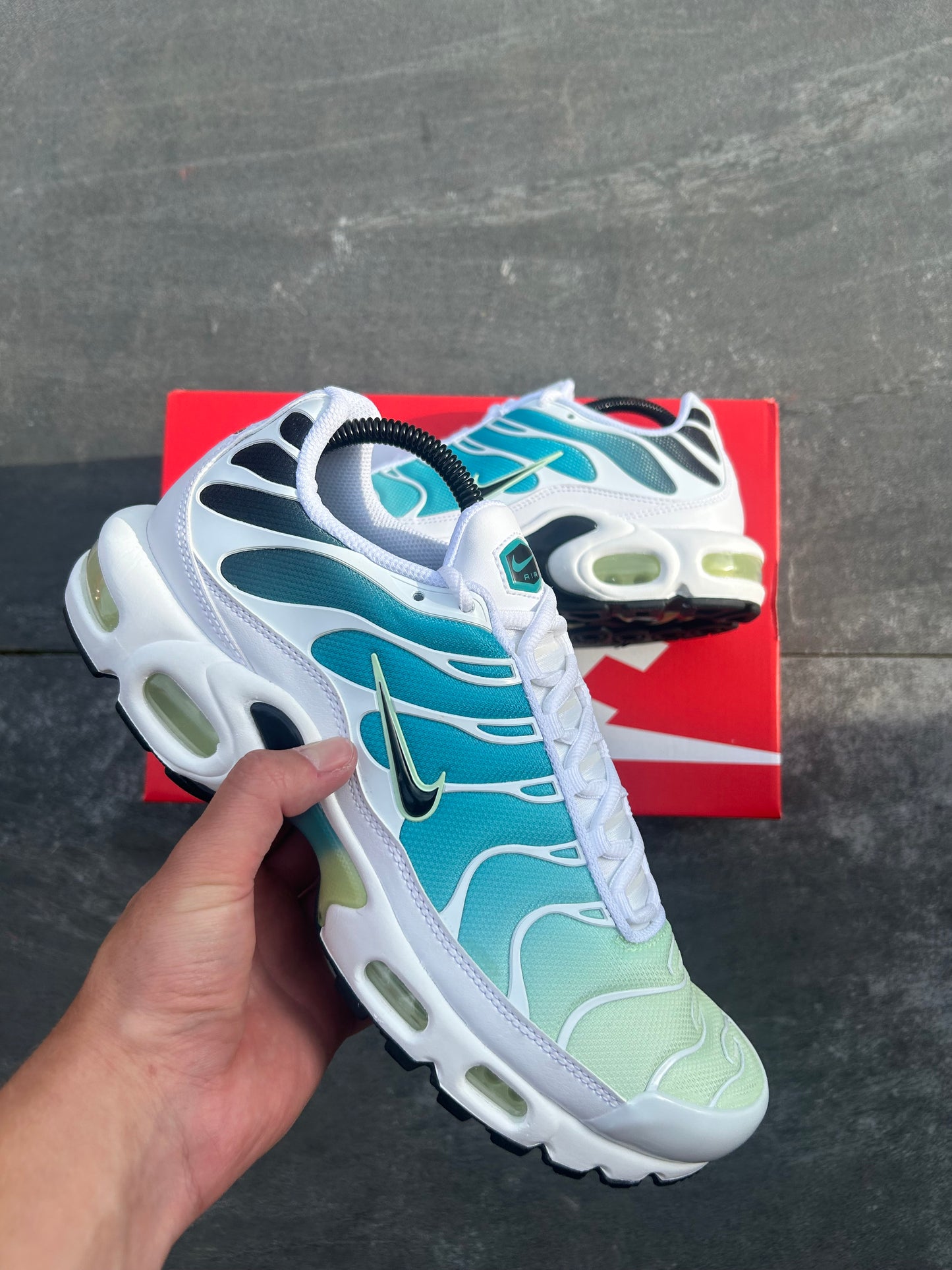 Nike Air Max TN Barely Volt