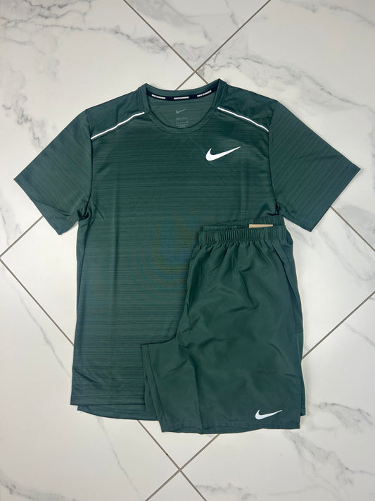 Nike Vintage Green Miler & Challenger set