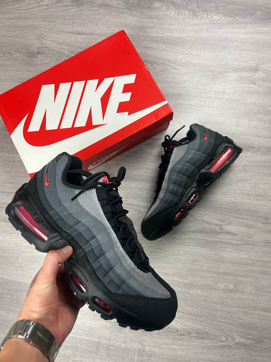 Nike Air Max 95 Grey/Crimson